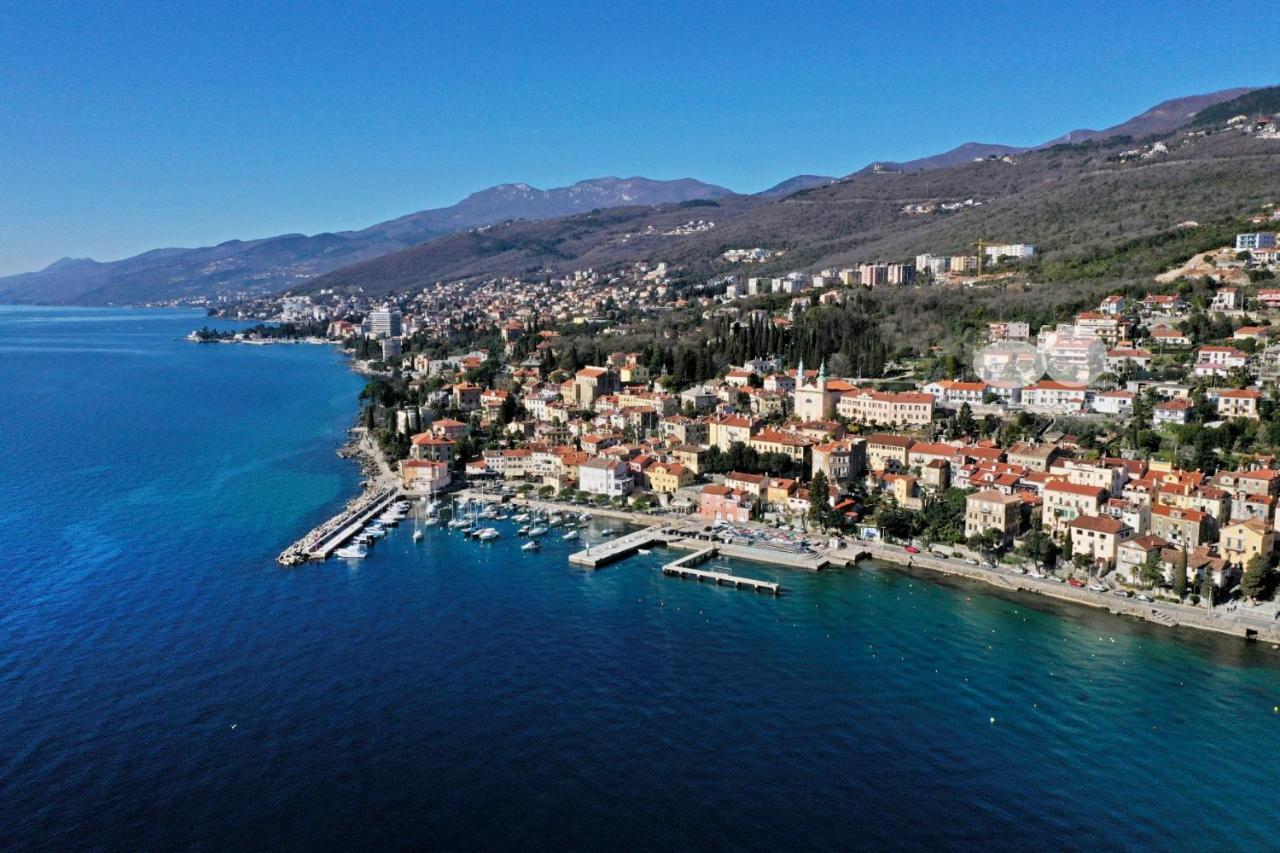 Apartments Komel II Opatija Exteriör bild